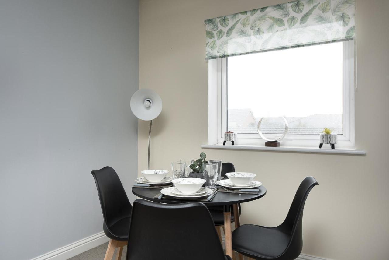 Inaras Place Aylesbury  Extérieur photo